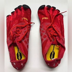 Vibram Fivefingers SeeYa LE 13M3815 Red/Black Men’s size 43 Lace up